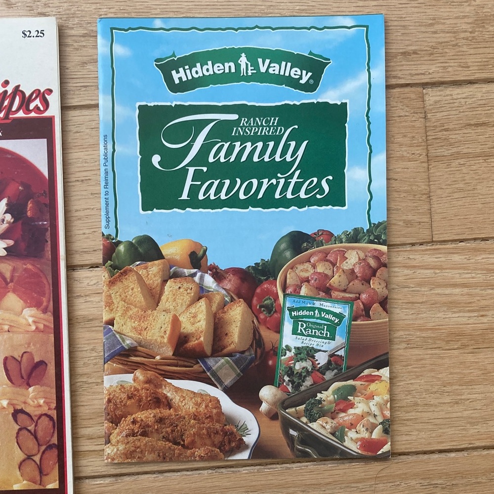 Assorted Recipe Book Collection - Picture 4 of 7